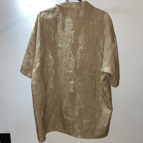 Growling Tiger Shirt - Picture 3 of 3